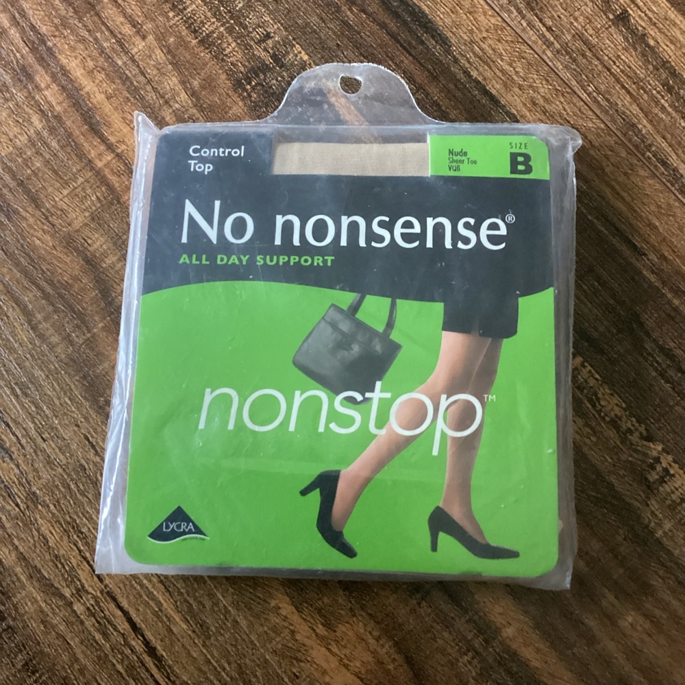 No Nonsense Nonstop Control Top Pantyhose Nude Color Size B NEW Made in USA